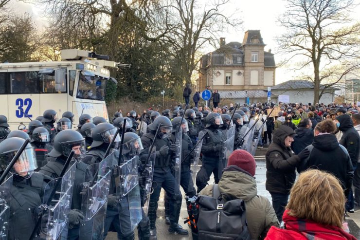 Polizeiminister / Corona-Proteste in Luxemburg: Kox schließt erneute Maßnahmen nicht aus