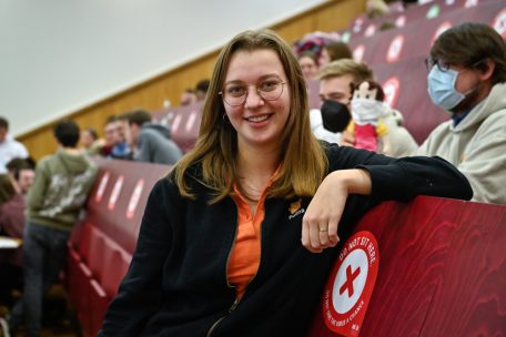 Polina Bashlay ist neue ACEL-Präsidentin und löst ihren Vorgänger Benjamin Kinn ab