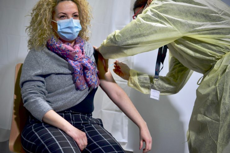 Coronavirus / Hurra, das Vakzin ist da: In Luxemburg wurden die ersten Personen am 28. Dezember 2020 geimpft