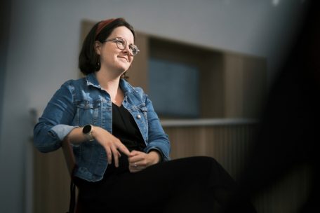 Alain spannt den Bogen / „Leider macht die Philharmonie noch vielen Menschen Angst“