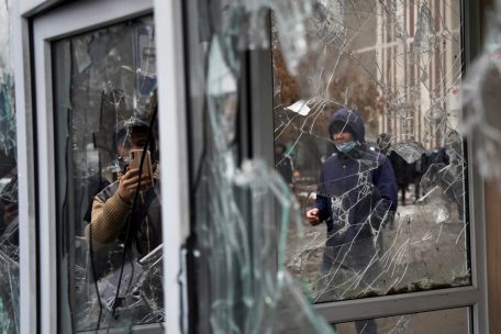 Aufruhr / Krise in Kasachstan spitzt sich zu – Russland greift ein