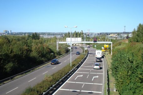 Auto-Markt im Jahr 2021 / Elektroautos haben ihren Marktanteil erneut verdoppelt