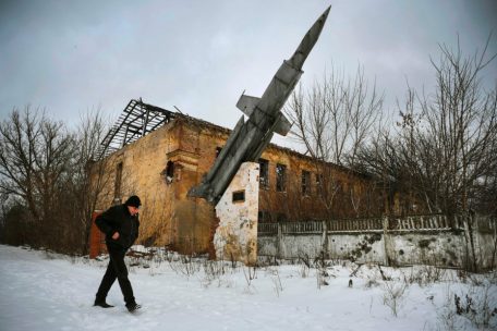 Zeichen des Krieges in der Volksrepublik Donezk