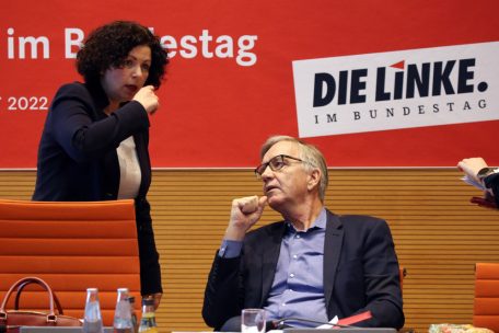 Deutschland / Der ewige Zank: Führungsstreit bei der Linken geht weiter