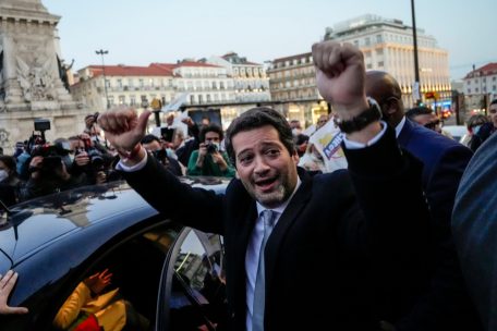 Andre Ventura, Vorsitzender der rechtspopulistischen Partei Chega, während einer Wahlkampfveranstaltung