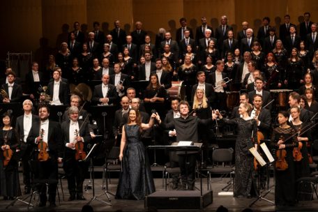 Alain spannt den Bogen / Philharmonie: Von großer und kleiner Symphonik