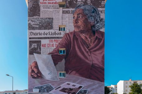 Mémoire / L’histoire fait le mur: Une fresque participative à Lallange