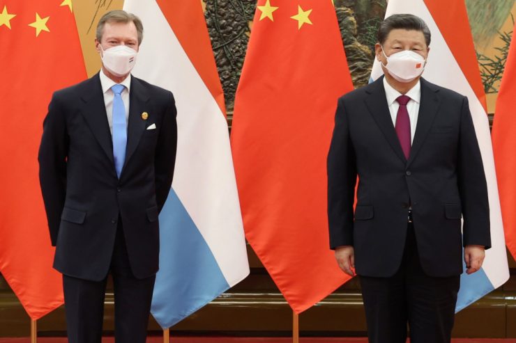 Henris Treffen mit Xi / Verdeckte Operation, Höflichkeitsbesuch oder bilaterales Gespräch?