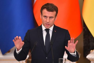 Ukraine-Krise / Macron rechnet mit monatelangen Verhandlungen