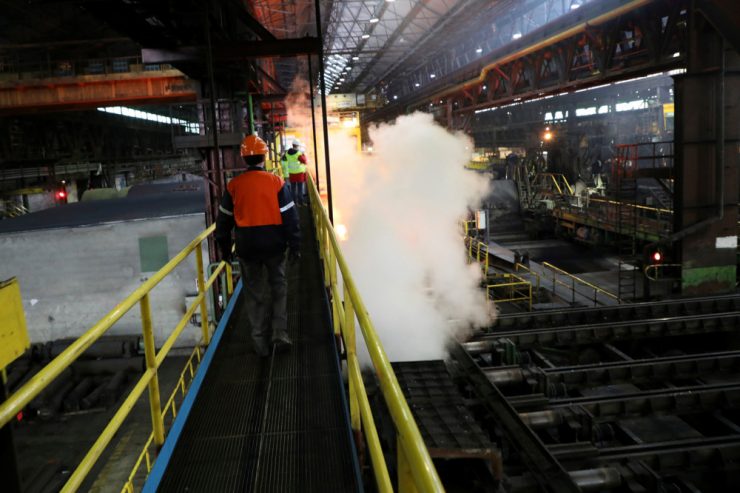 Unternehmen / Stahlkonzern ArcelorMittal erwirtschaftet kräftiges Gewinnplus