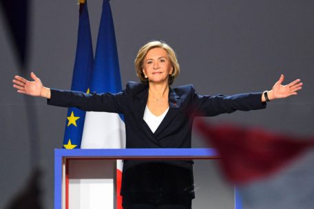 France / Défections, sondages en baisse, meeting faible: la mauvaise passe de Valérie Pécresse
