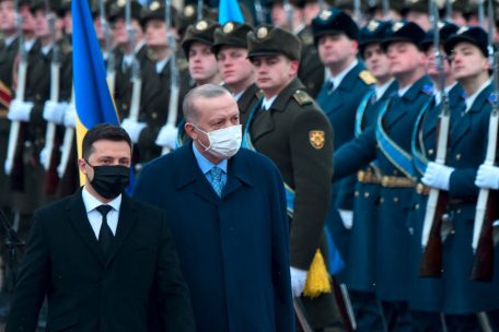 Der ukrainische Präsident Wolodymyr Selenskyj und der türkische Präsident Recep Tayyip Erdogan in Kiew: Der Einsatz einer türkischen Kampfdrohne im Donbass hat die Spannungen mit Russland verschärft 
