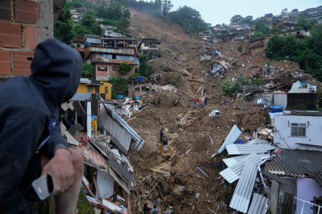 Brasilien / 55 Tote durch Erdrutsche und Überschwemmungen