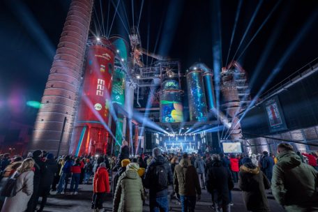 Esch2022 / Viel Licht – und Schall und Rauch: Der „Raketenstart“ als Höhepunkt der Show in Belval