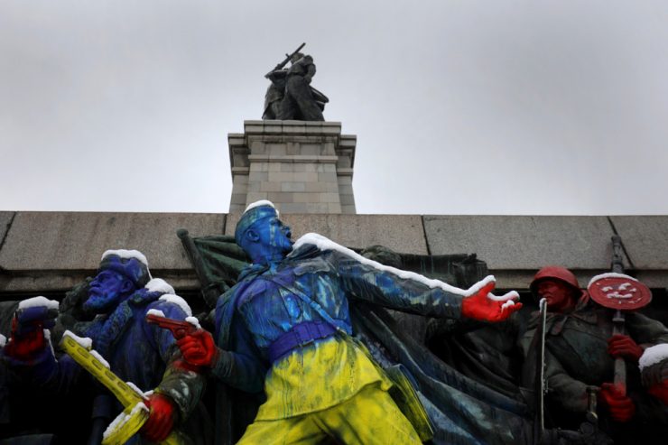Ukraine-Krieg / Haltung zur russischen Invasion setzt Bulgariens wenig homogene Regierung unter Druck