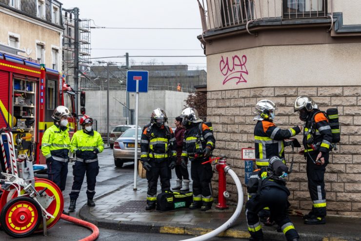 Düdelingen / Zwei Menschen sterben bei Hausbrand