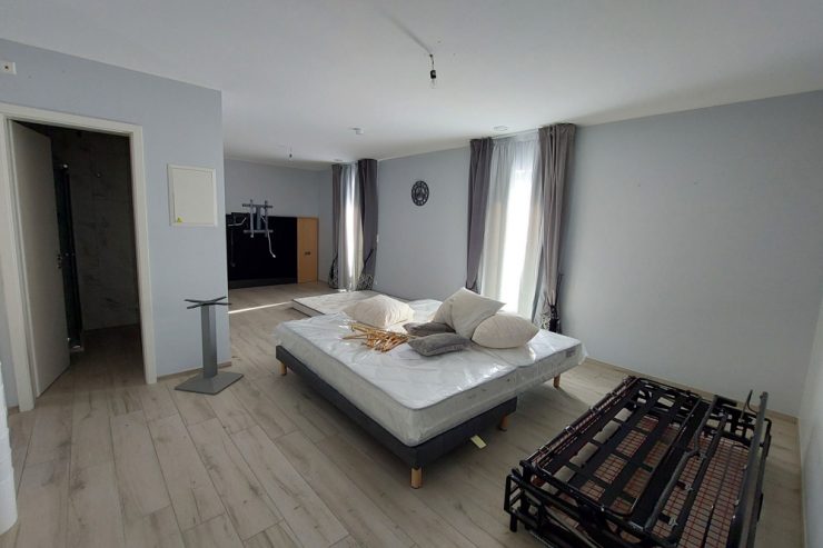 Gulliver Tower / Bald kommen die ersten Gäste: Einstiges Hotel wird zum Flüchtlingsheim