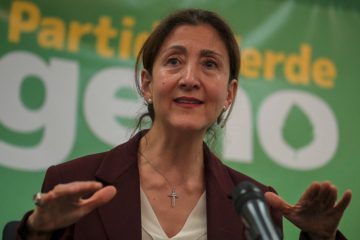 Kolumbien / Die Stunde der Opfer: Parlamentswahlen als Stimmungstest vor der Präsidentenwahl