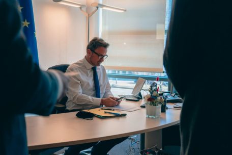 Luxemburg / Premier Bettel hat mit Putin telefoniert, die „Aggression Russlands“ kritisiert – und zu Verhandlungen aufgerufen