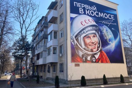 Sowjet-Ikone und Weltraumpionier Gagarin wird noch stets gefeiert: Mauergemälde in Tiraspol, der Hauptstadt des nicht anerkannten Sezessionsstaats Transnistrien