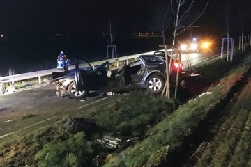 Zwischen Kehlen und Keispelt / 50-Jährige stirbt bei Autounfall, ein Mann wird schwer verletzt