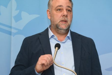 Zusammen mit seinem Team leitete Prof. Dr. Sascha Neumann das Projekt