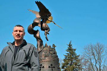 Ukraine / Russische Truppen beißen sich an Städten die Zähne aus, Putin will von Europäern Rubel haben für sein Gas