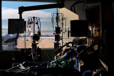 Covid-19 / Omikron als Best-Case-Szenario:  „In anderen Zeiten wäre das eine normale Erkältung“