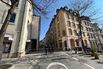 Verdächtiges Paket / Parlamentsgebäude in Luxemburg-Stadt evakuiert – Polizei gibt Entwarnung