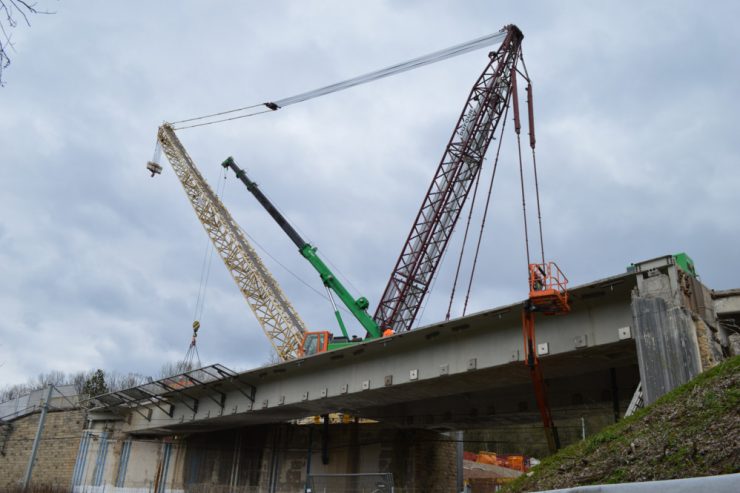 Colmar-Berg/Schieren / Die letzten Tage der „OA232“: Abriss der Brücke hat begonnen