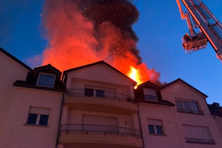 CGDIS / Bei einem Feuer sind in Grevenmacher zwei Menschen verletzt worden