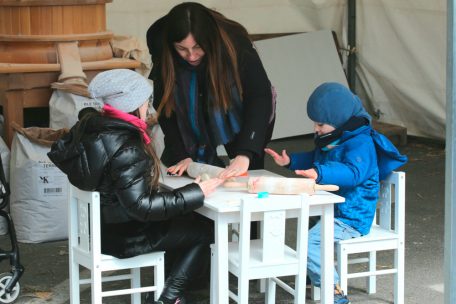 Die Besucher erfuhren aus erster Hand, welche Rolle die Landwirte bei der Nahrungsbeschaffung spielen