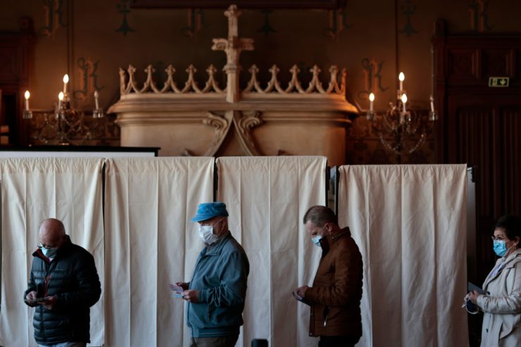 Präsidentschaftswahlen / Frankreich wählt neues Staatsoberhaupt – Wer geht in die Stichwahl?