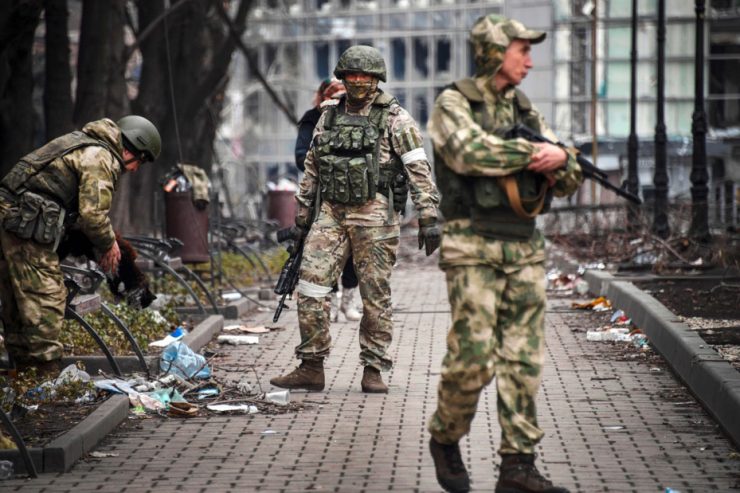 Ukraine-Krieg / Moskau meldet volle Kontrolle über Mariupol