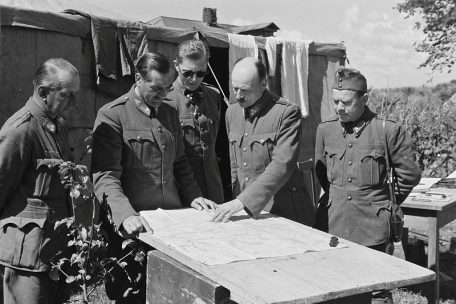 L’histoire du temps présent / Le chacal