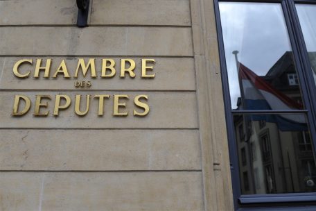 Verfassungsexperte / Wie das Parlament im „Fall Dieschbourg“ in die Rolle der Staatsanwaltschaft schlüpfen muss