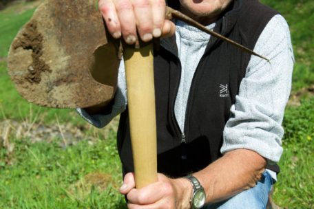 Der 73-jährige Nico Ney hat früher selbst „gefléizt“ und gibt sein Wissen gerne an jüngere Generationen weiter