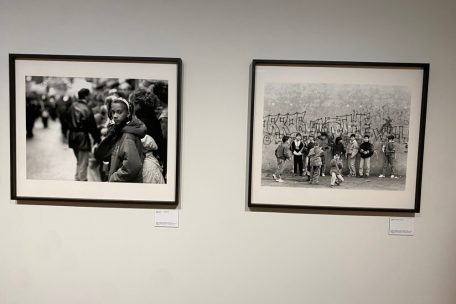… mis en miroir avec les photos de la série „Des hommes et des images – Regards sur notre société multiculturelle“ réalisée en 1992