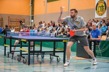 Tischtennis / Hostert-Folschette setzt im ersten Finalspiel ein deutliches Zeichen