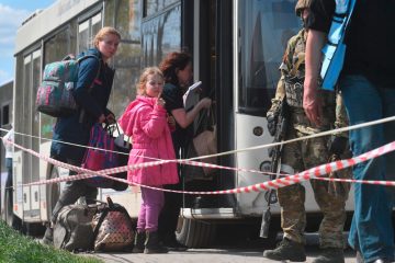 Mariupol / Hoffnungsschimmer für die Menschen im eingekesselten Stahlwerk