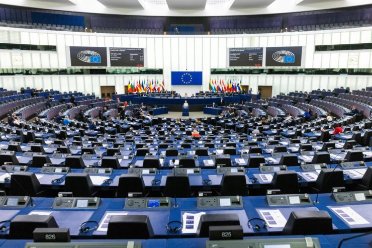 Konferenz über Zukunft Europas / EU-Parlament für Vertragsänderungen