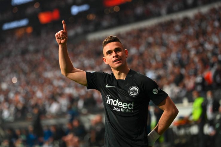 Fußball / Höhepunkt der Traumreise: Eintracht Frankfurt möchte heute den Europa-League-Titel feiern