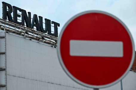 Renault geht, kommt eben der Moskwitsch zurück, der sowjetische Volksbeglückungswagen – wie das gehen soll, bleibt jedoch unklar