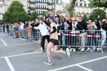 Beste Stimmung / Die Stadt zum Leben erweckt: ING Night Marathon zieht tausende Zuschauer an