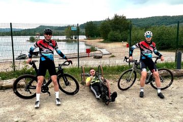 2.800 Kilometer durch Frankreich / „Tour de Force“ für den guten Zweck: Stefan Lafontaine und Kim Simon sammeln für ein Handbike