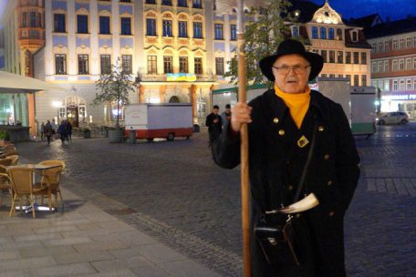 Historisches, Spannendes und sagenhafte Legenden erfährt der Besucher bei einer Nachtwächtertour mit Roland Schäfer