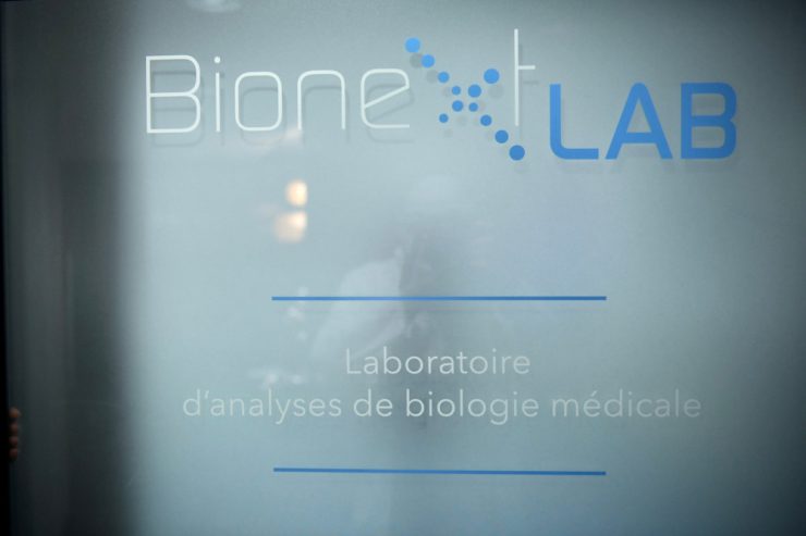 Rechtsstreit / Bionext Lab vs. Regierung: Von Gericht ernannter Experte zieht sich zurück