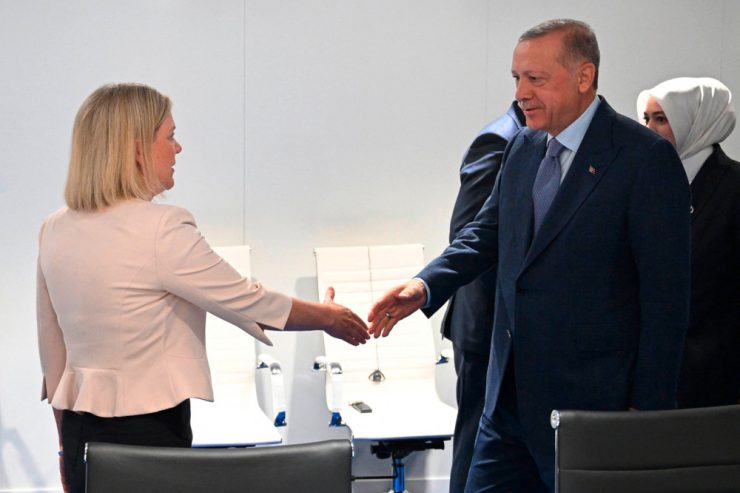 NATO-Streit mit Türkei gelöst  / Weg frei für Beitrittsgespräche mit Schweden und Finnland