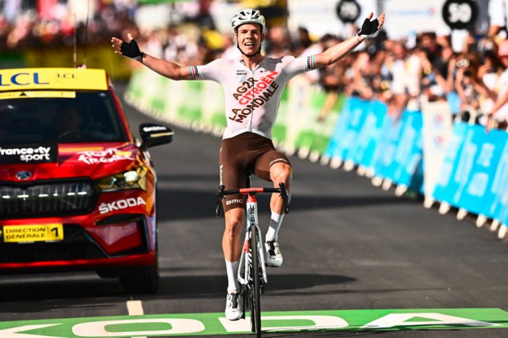 Tour de France / Sieg in Châtel – Bob Jungels gewinnt nach Wahnsinns-Ritt 9. Etappe! 