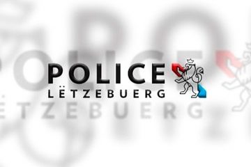 Unfall zwischen Bus und LKW / Fahrer verlassen ihre Autos auf der A3 – Polizei macht sie auf der „Aire de Berchem“ ausfindig